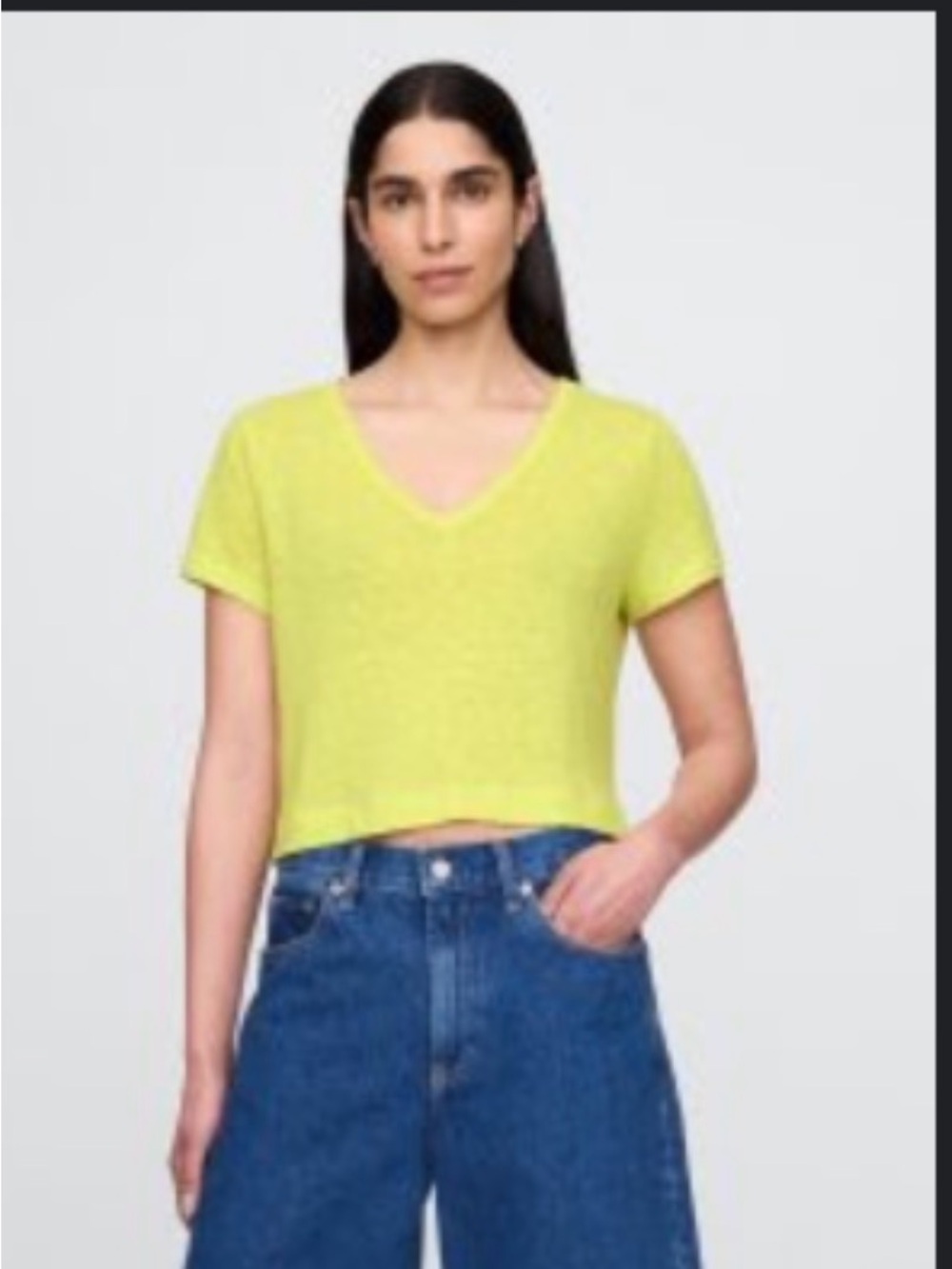NWT Gap Linen-Blend V-Neck Crop T-Shirt